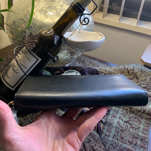 Authentic KATE SPADE Smooth leather accordion large wallet - Picture 9 of 10